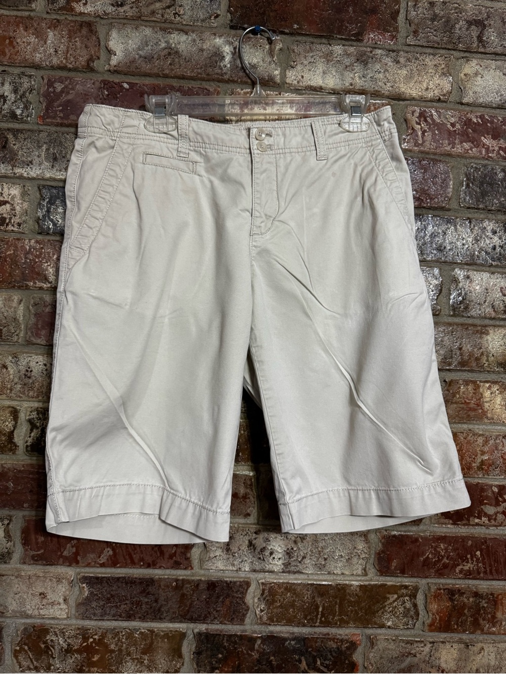 Eddie Bauer Womens Flat Front Chino Shorts - Off-White